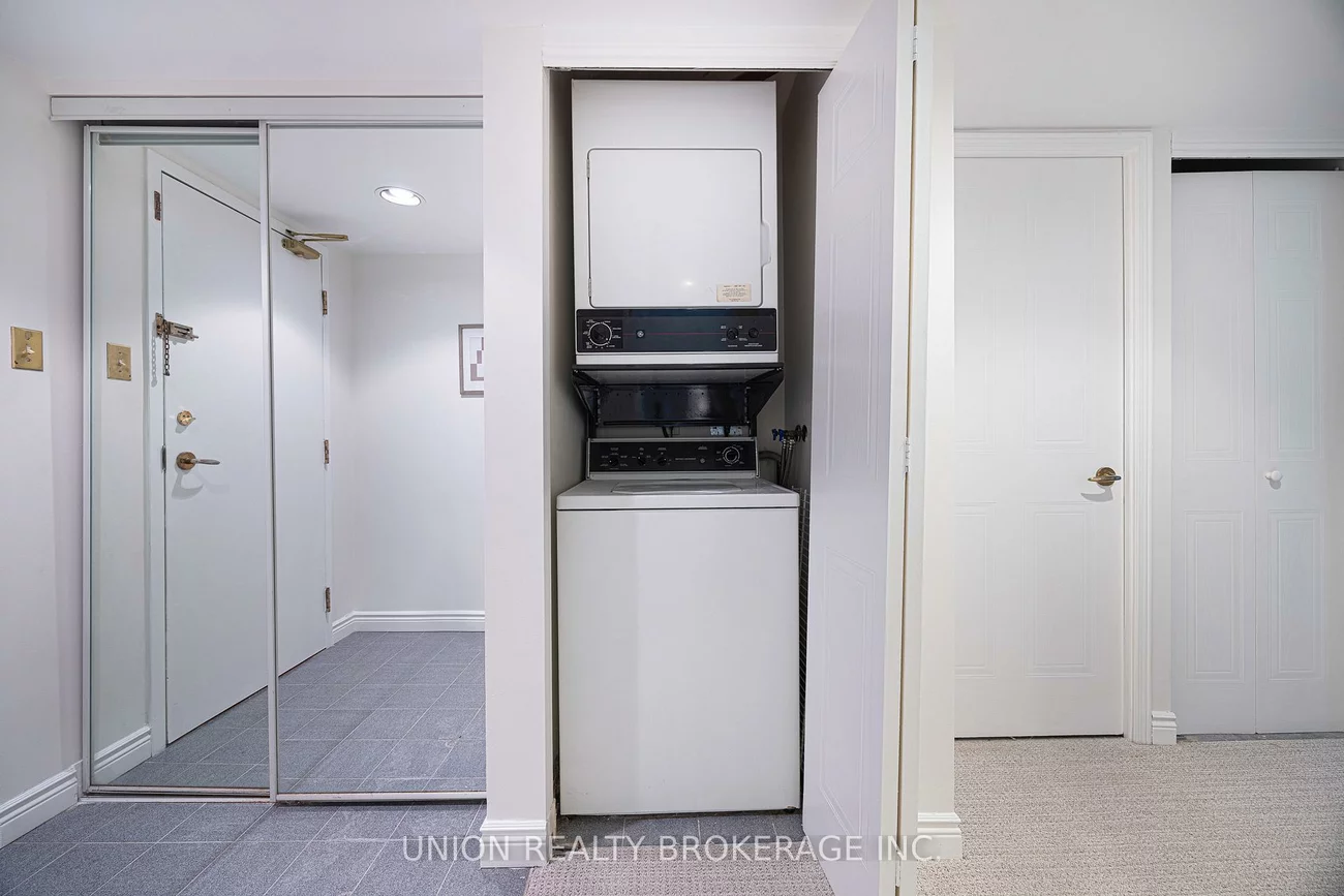 1091, Kingston, Birchcliffe-Cliffside, Toronto