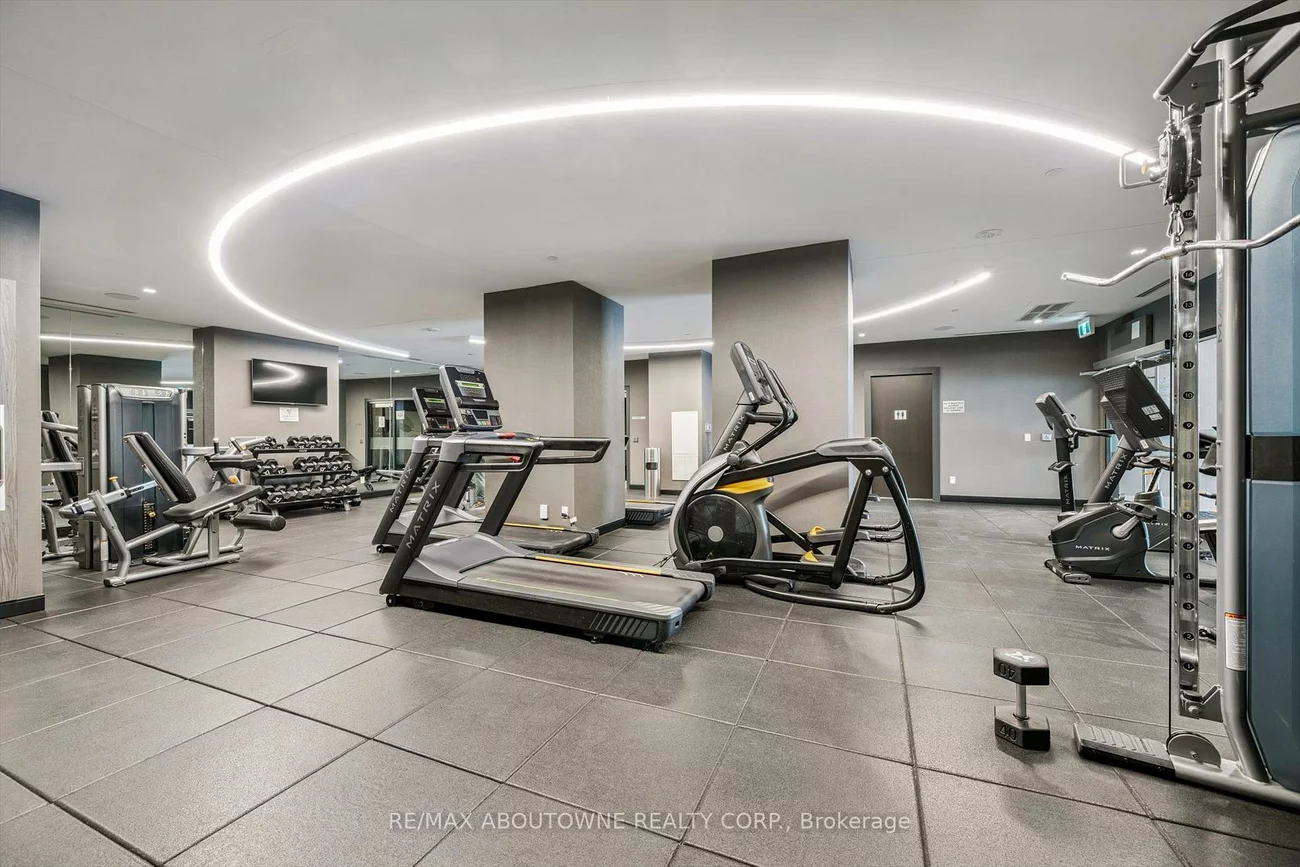 286, Main, East End-Danforth, Toronto