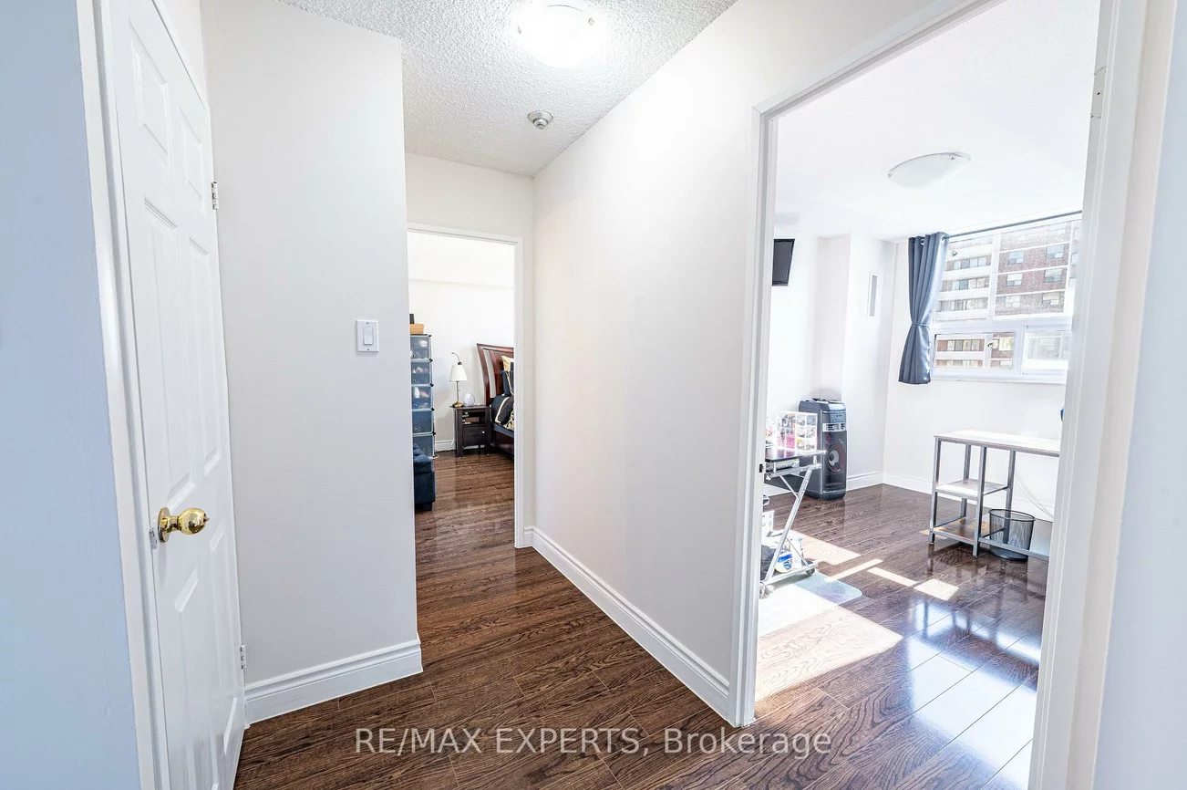 100, Prudential, Dorset Park, Toronto