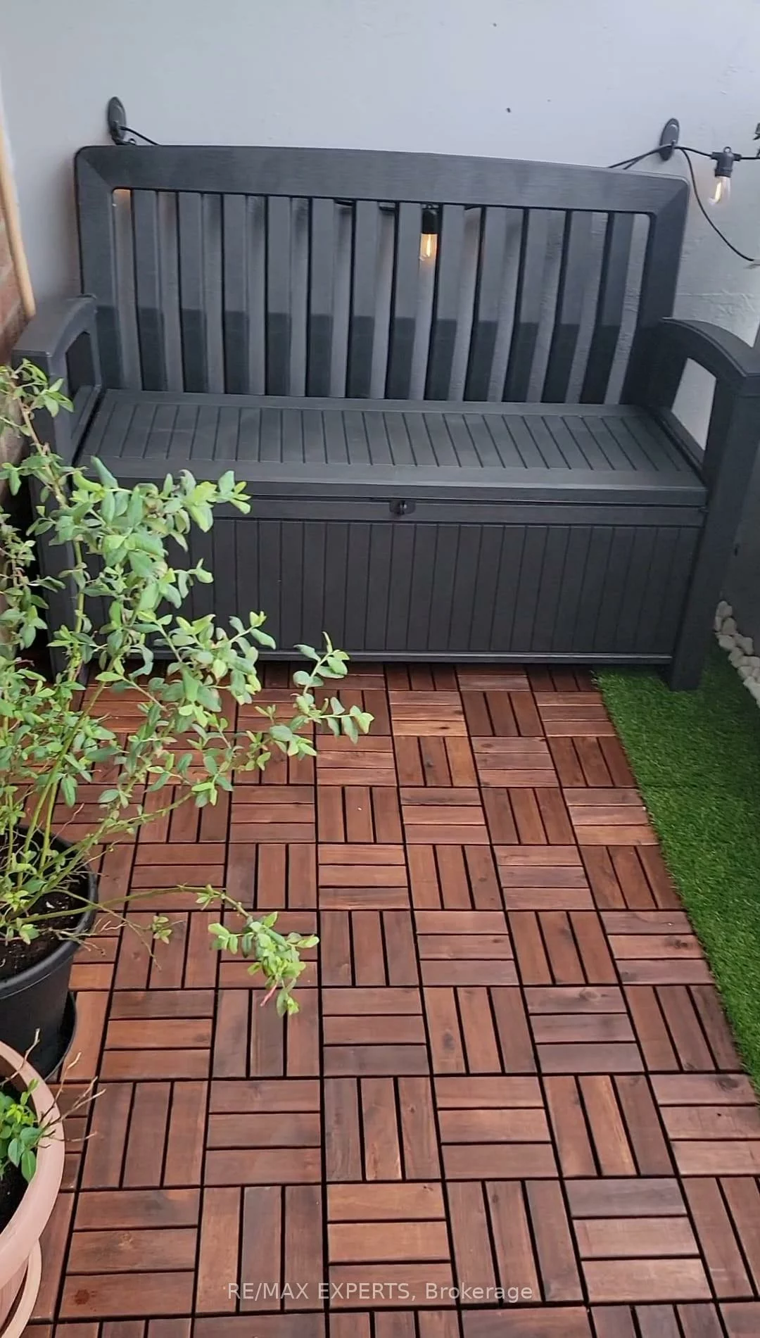 100, Prudential, Dorset Park, Toronto