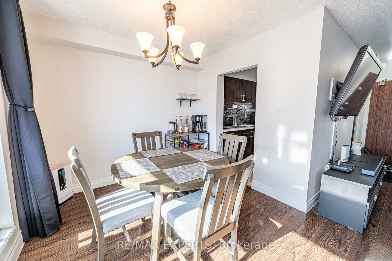 100, Prudential, Dorset Park, Toronto