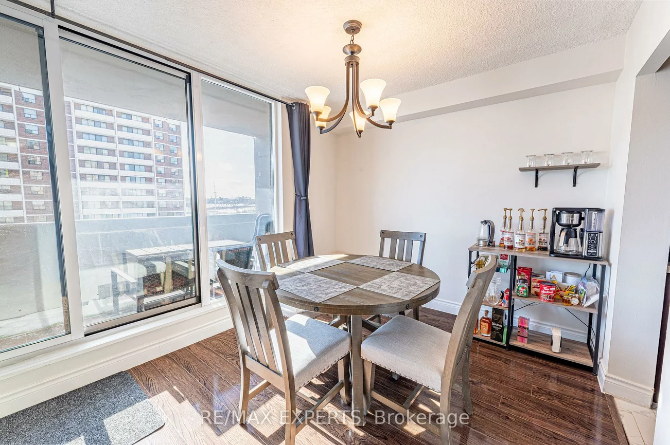 100, Prudential, Dorset Park, Toronto