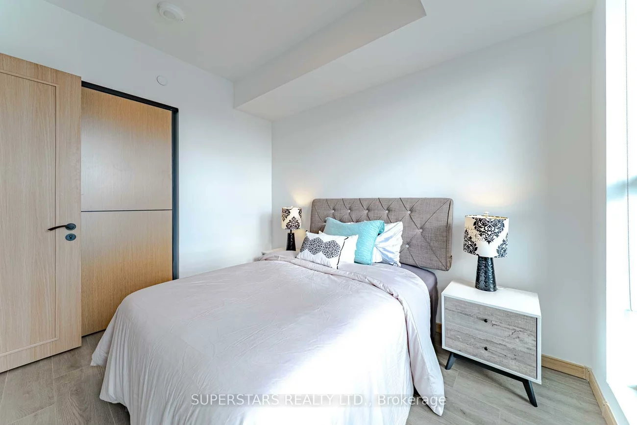 3429, Sheppard, Tam O'Shanter-Sullivan, Toronto