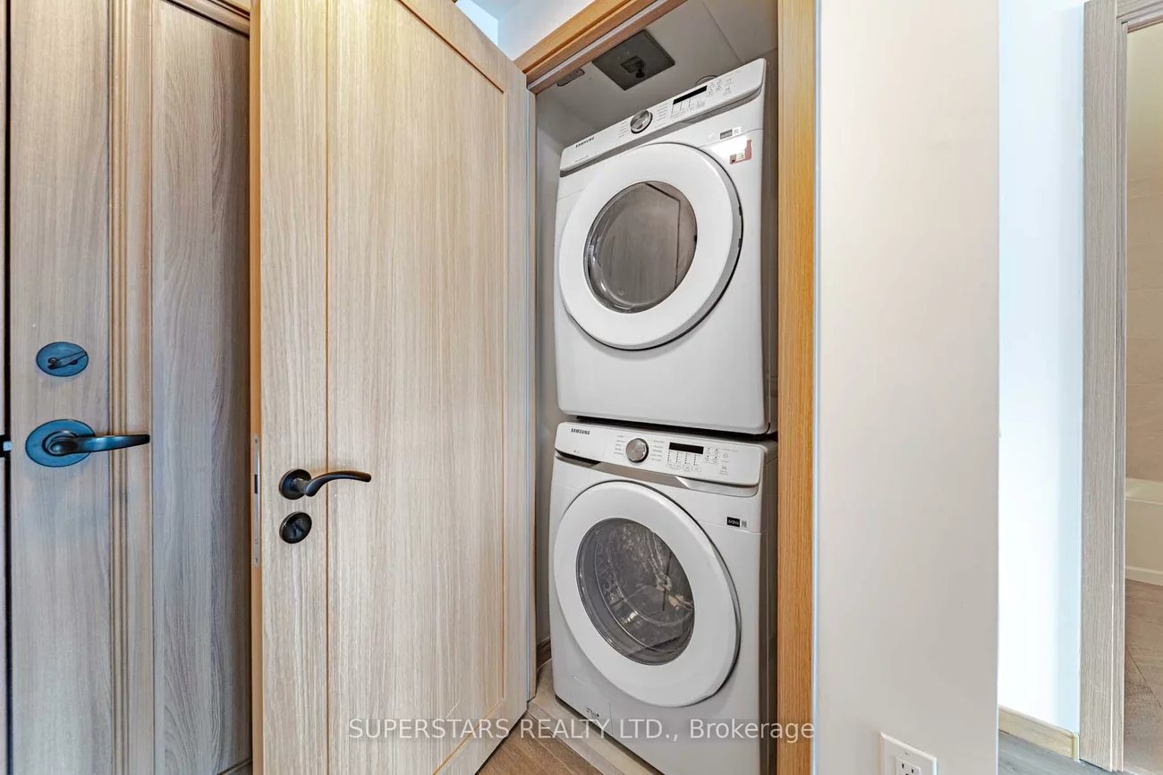 3429, Sheppard, Tam O'Shanter-Sullivan, Toronto