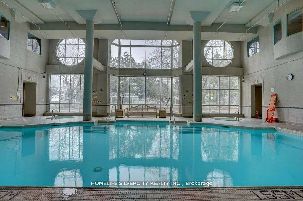 88, Corporate, Woburn, Toronto