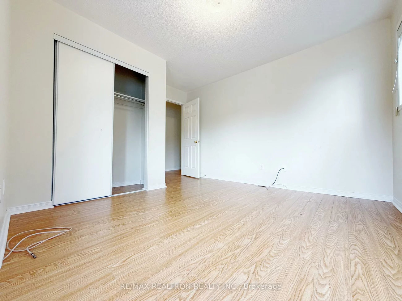 29, Rosebank, Malvern, Toronto