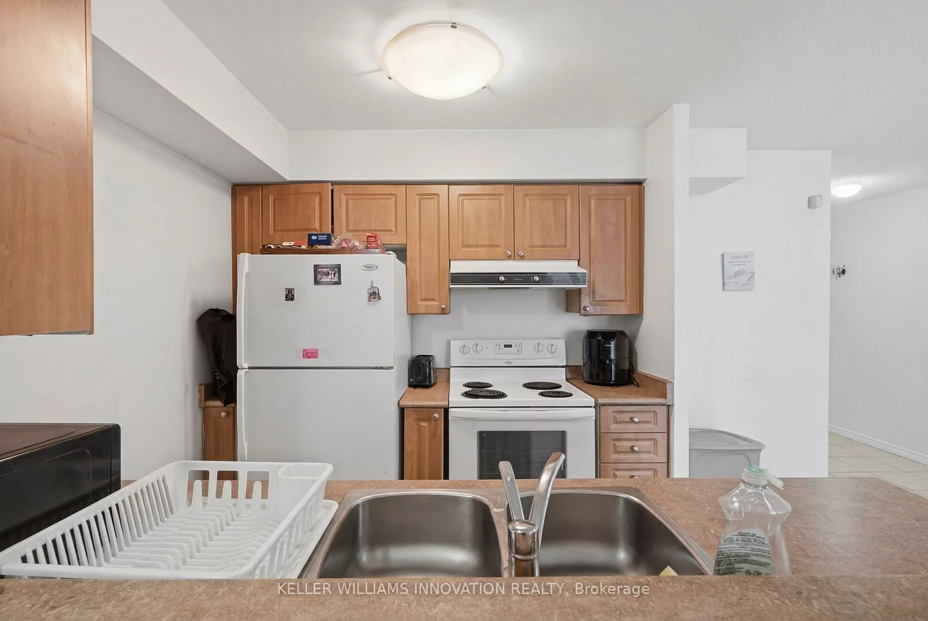 3650, Kingston, Scarborough Village, Toronto