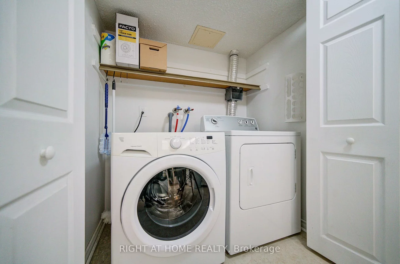 3131, Bridletowne, L'Amoreaux, Toronto