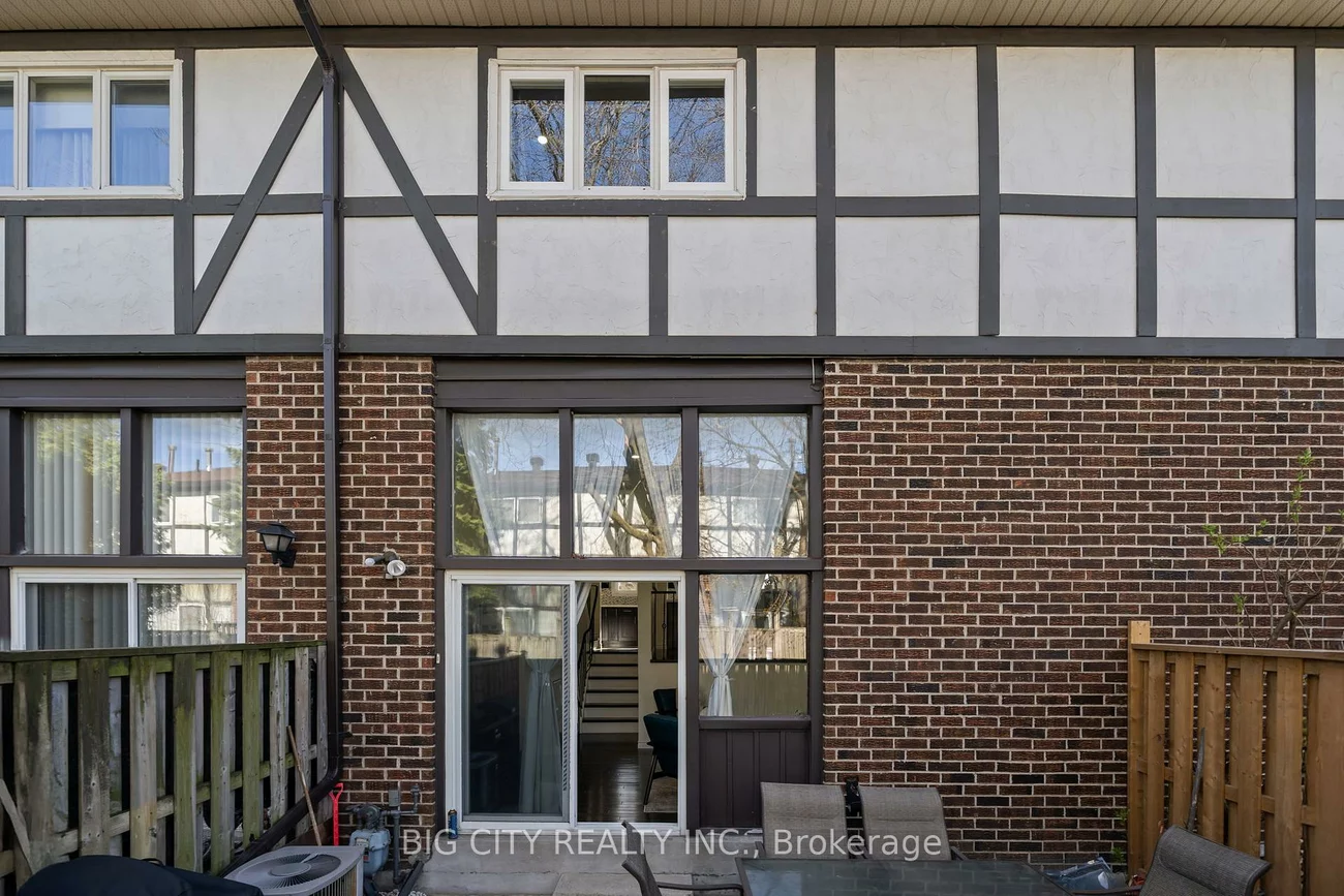 321, Trudelle, Eglinton East, Toronto