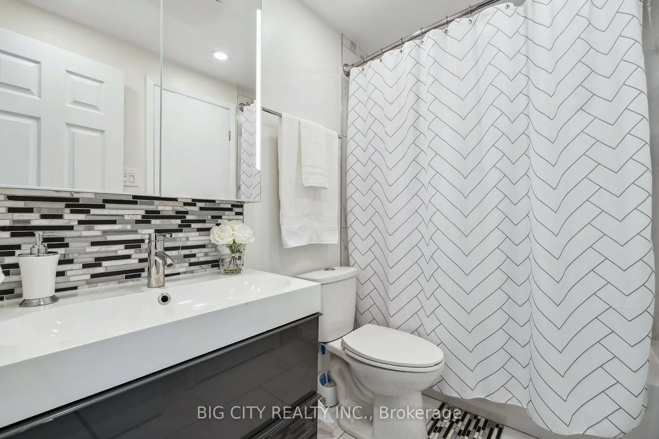 321, Trudelle, Eglinton East, Toronto