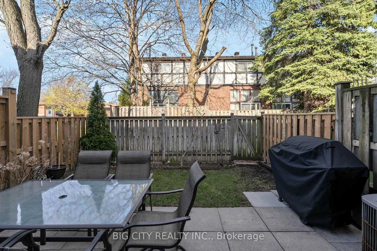 321, Trudelle, Eglinton East, Toronto