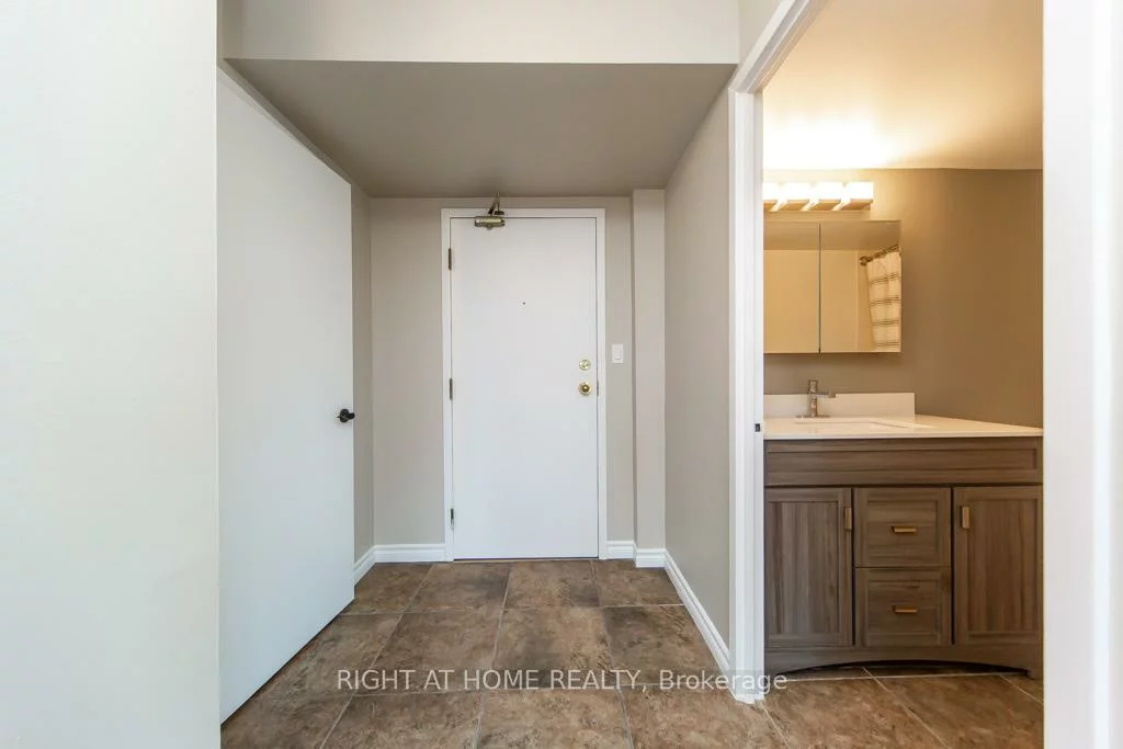 90, Dale, Guildwood, Toronto