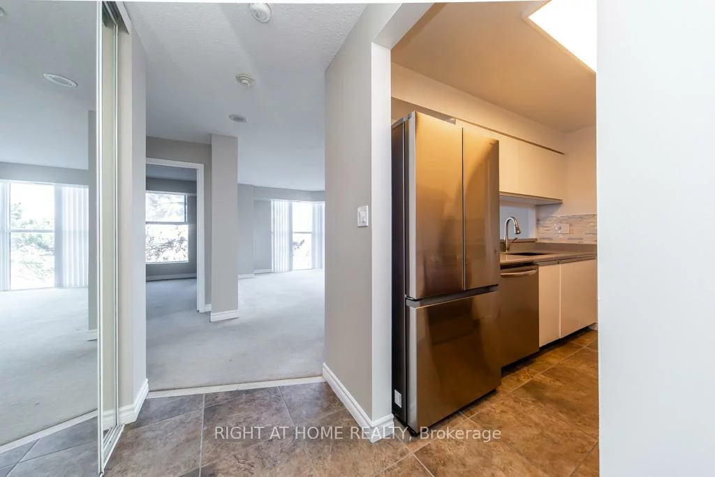 90, Dale, Guildwood, Toronto