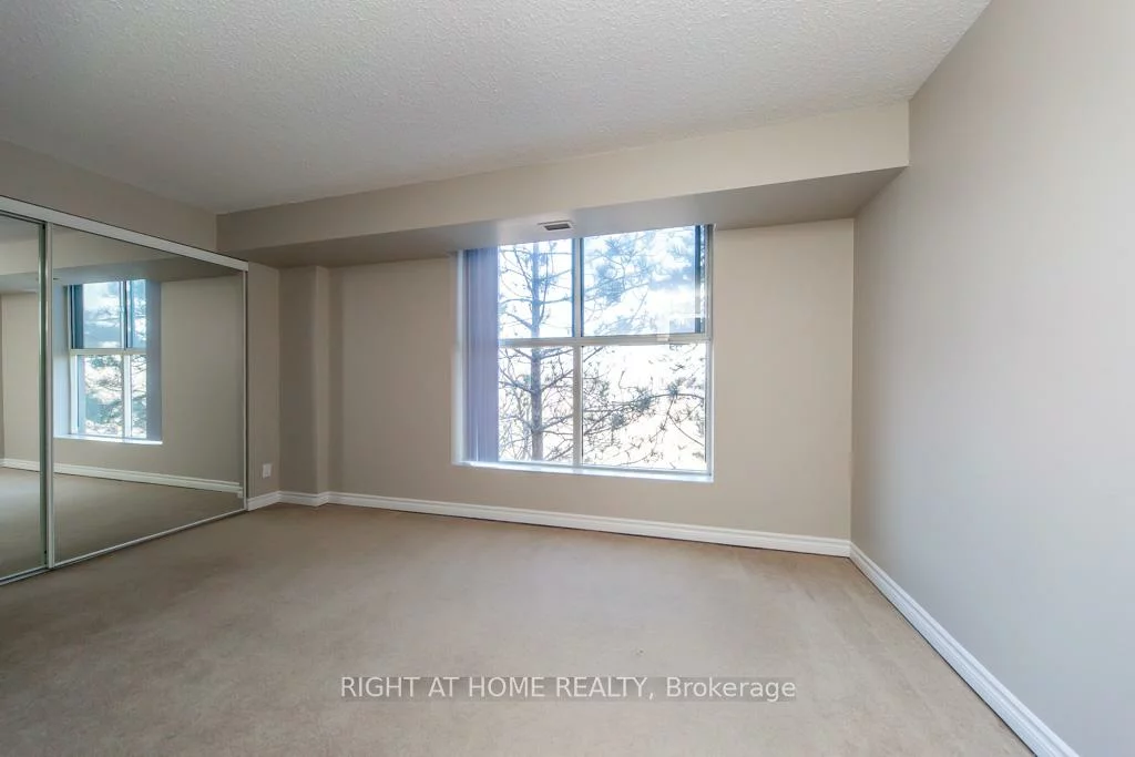 90, Dale, Guildwood, Toronto