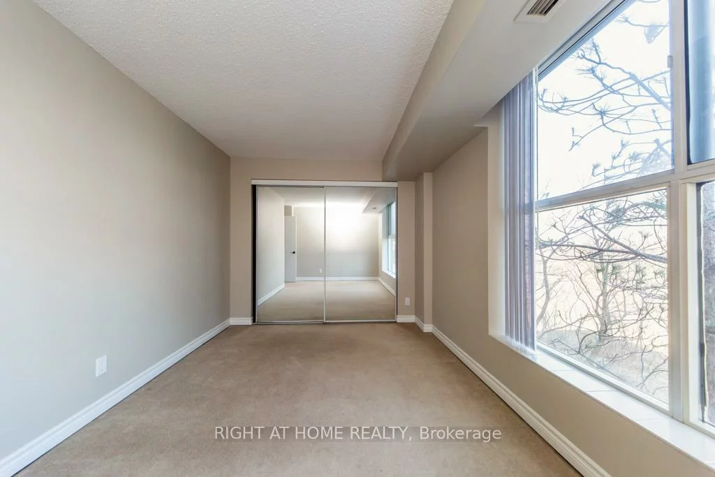 90, Dale, Guildwood, Toronto