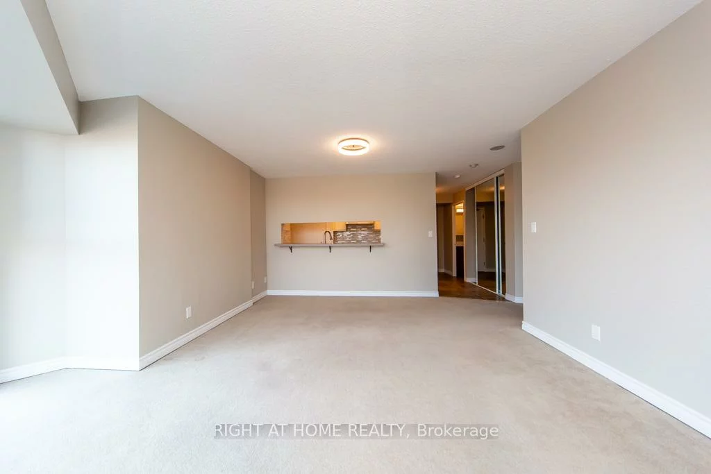 90, Dale, Guildwood, Toronto