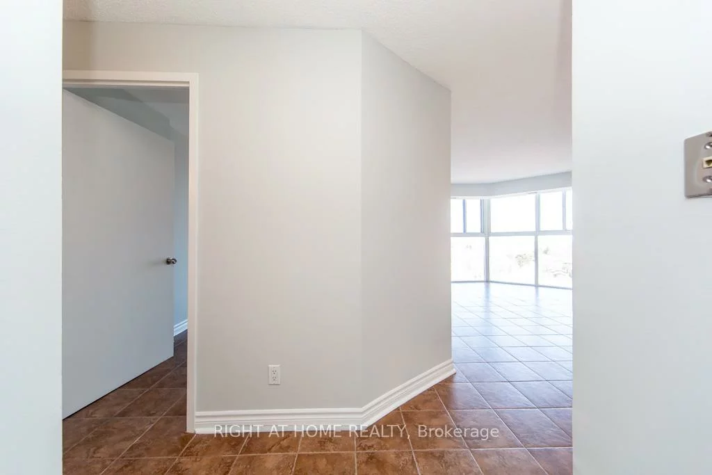 90, Dale, Guildwood, Toronto