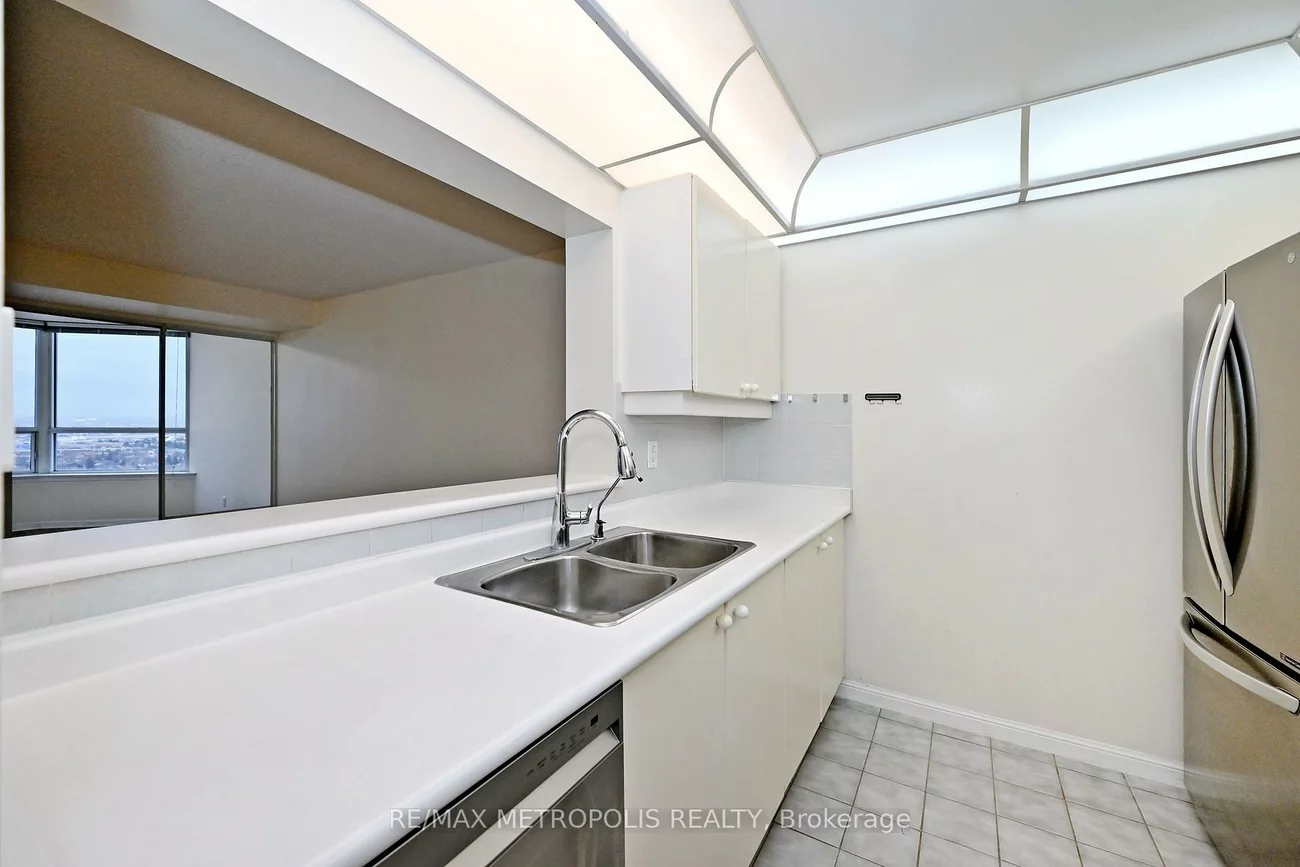 88, Corporate, Woburn, Toronto