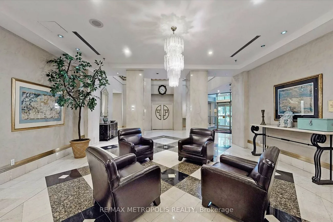 88, Corporate, Woburn, Toronto