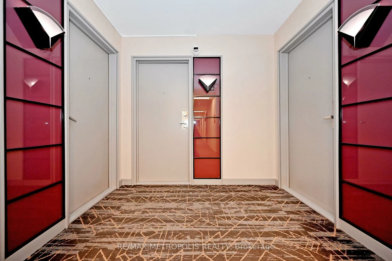 88, Corporate, Woburn, Toronto