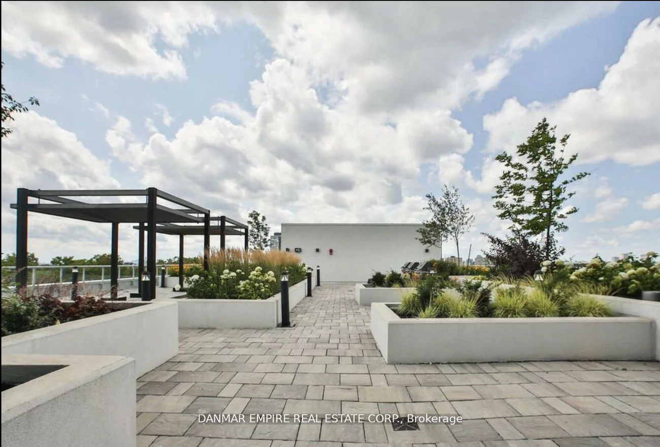 3220, Sheppard, Tam O'Shanter-Sullivan, Toronto