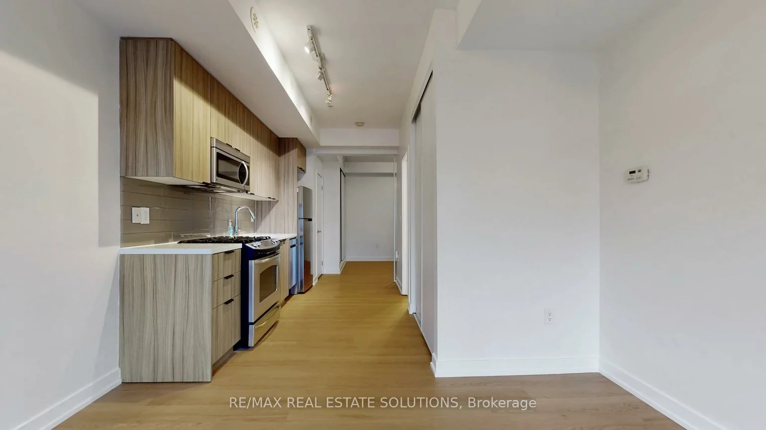 140, Broadview, South Riverdale, Toronto