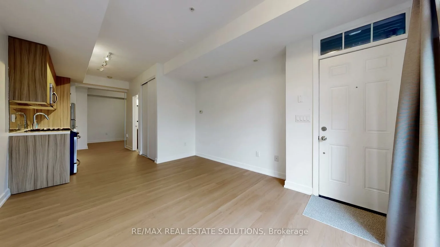 140, Broadview, South Riverdale, Toronto