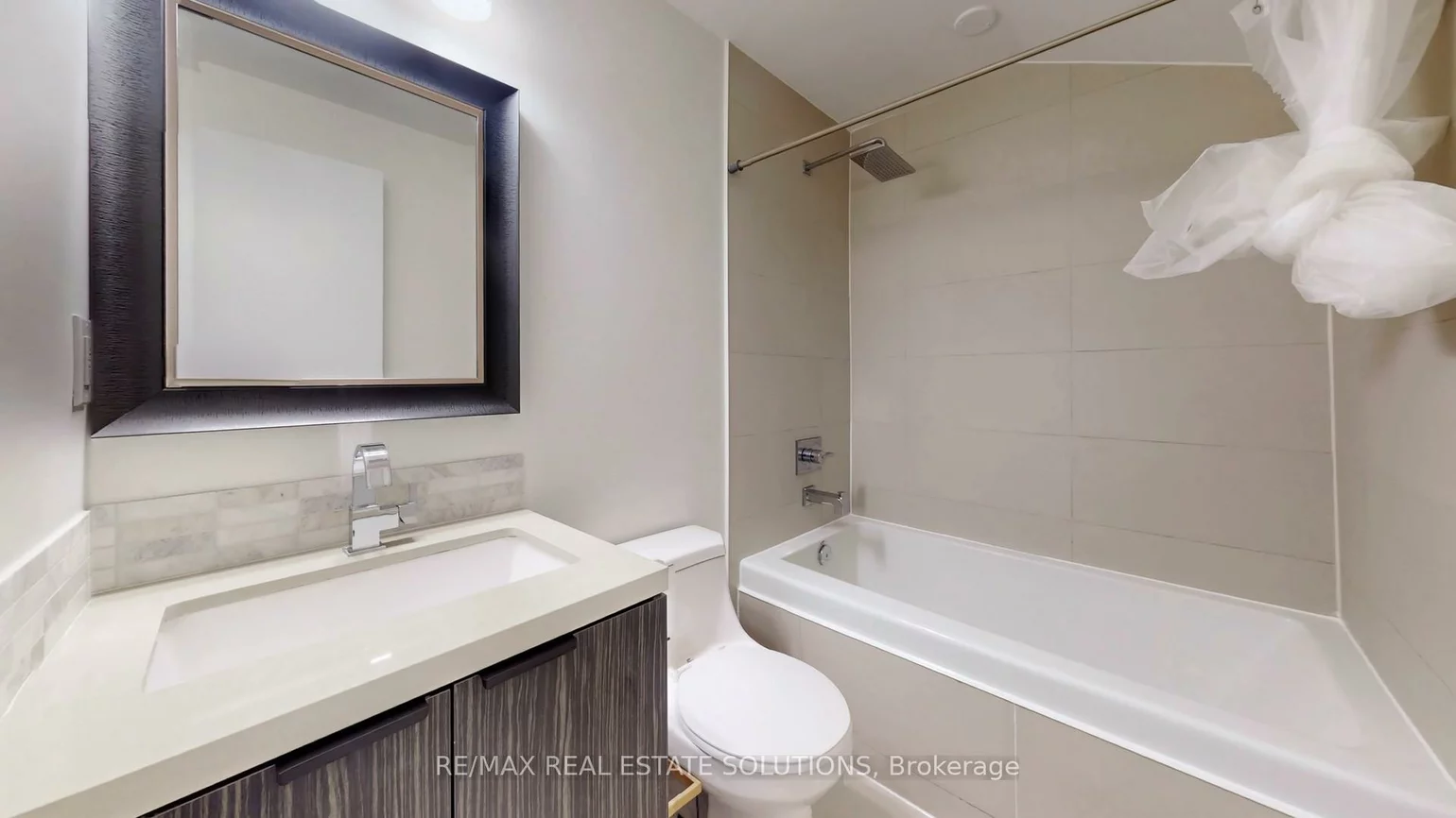 140, Broadview, South Riverdale, Toronto