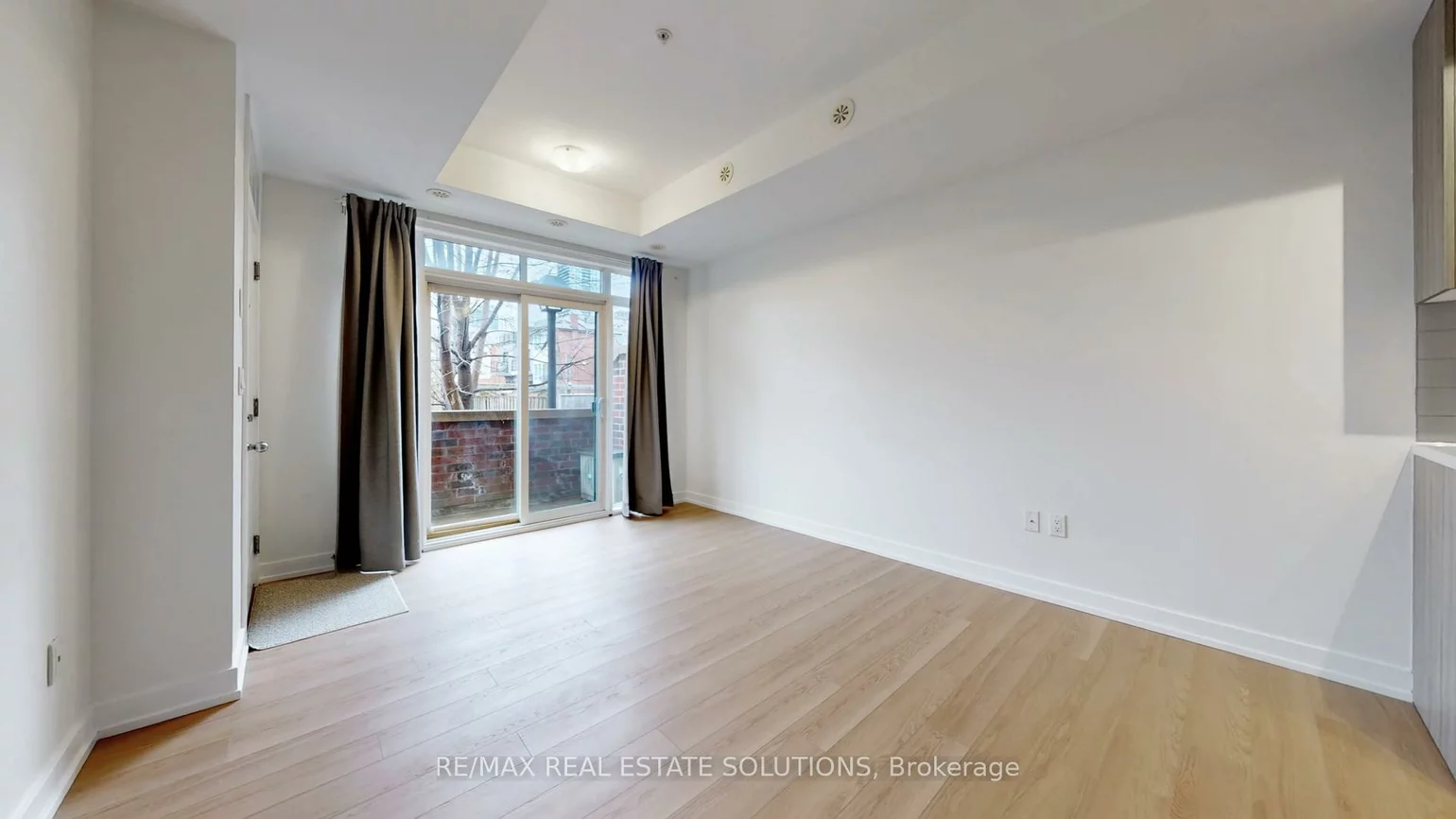 140, Broadview, South Riverdale, Toronto