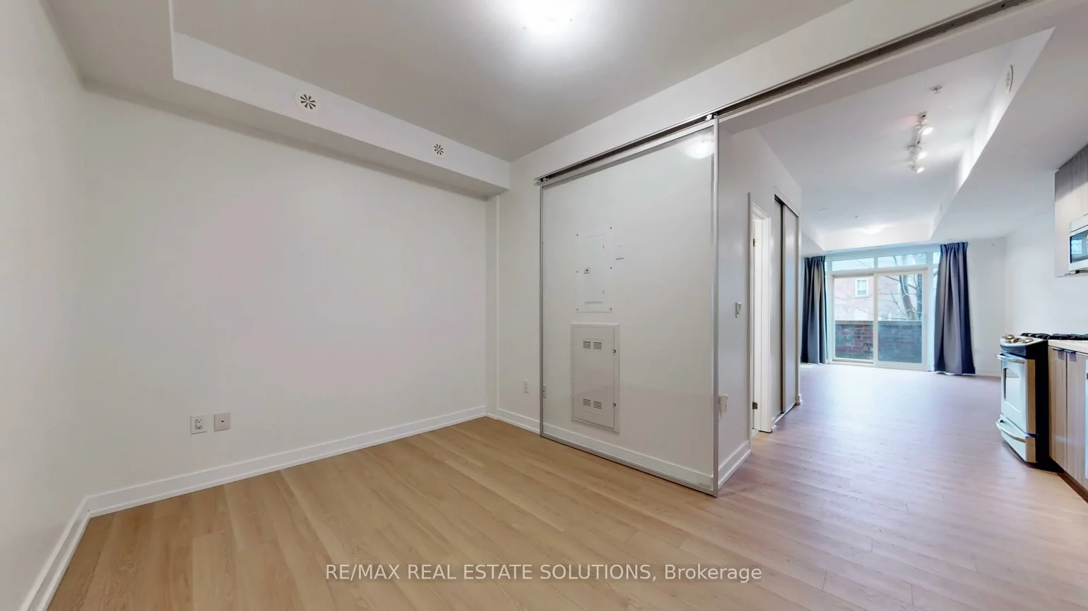 140, Broadview, South Riverdale, Toronto