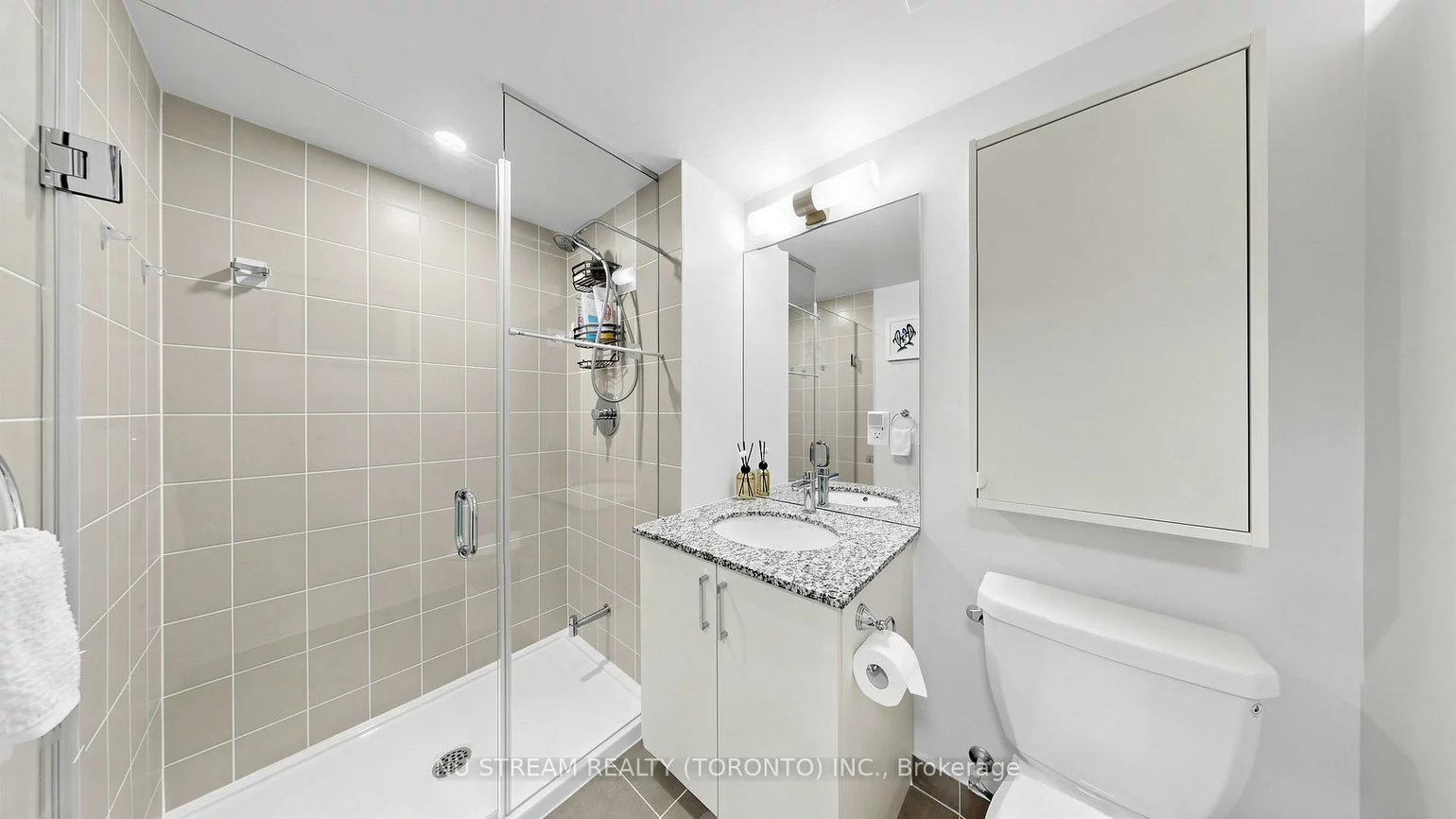20, Meadowglen, Woburn, Toronto