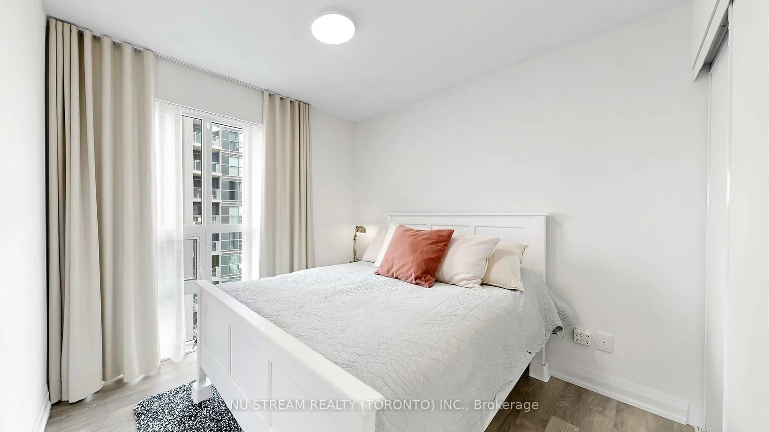 20, Meadowglen, Woburn, Toronto