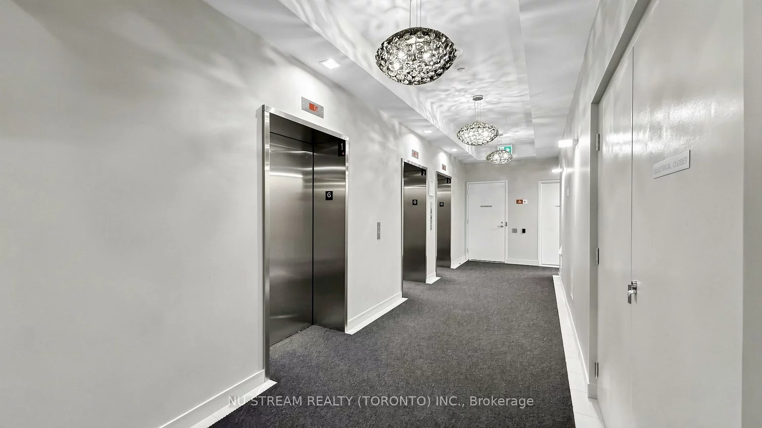 20, Meadowglen, Woburn, Toronto