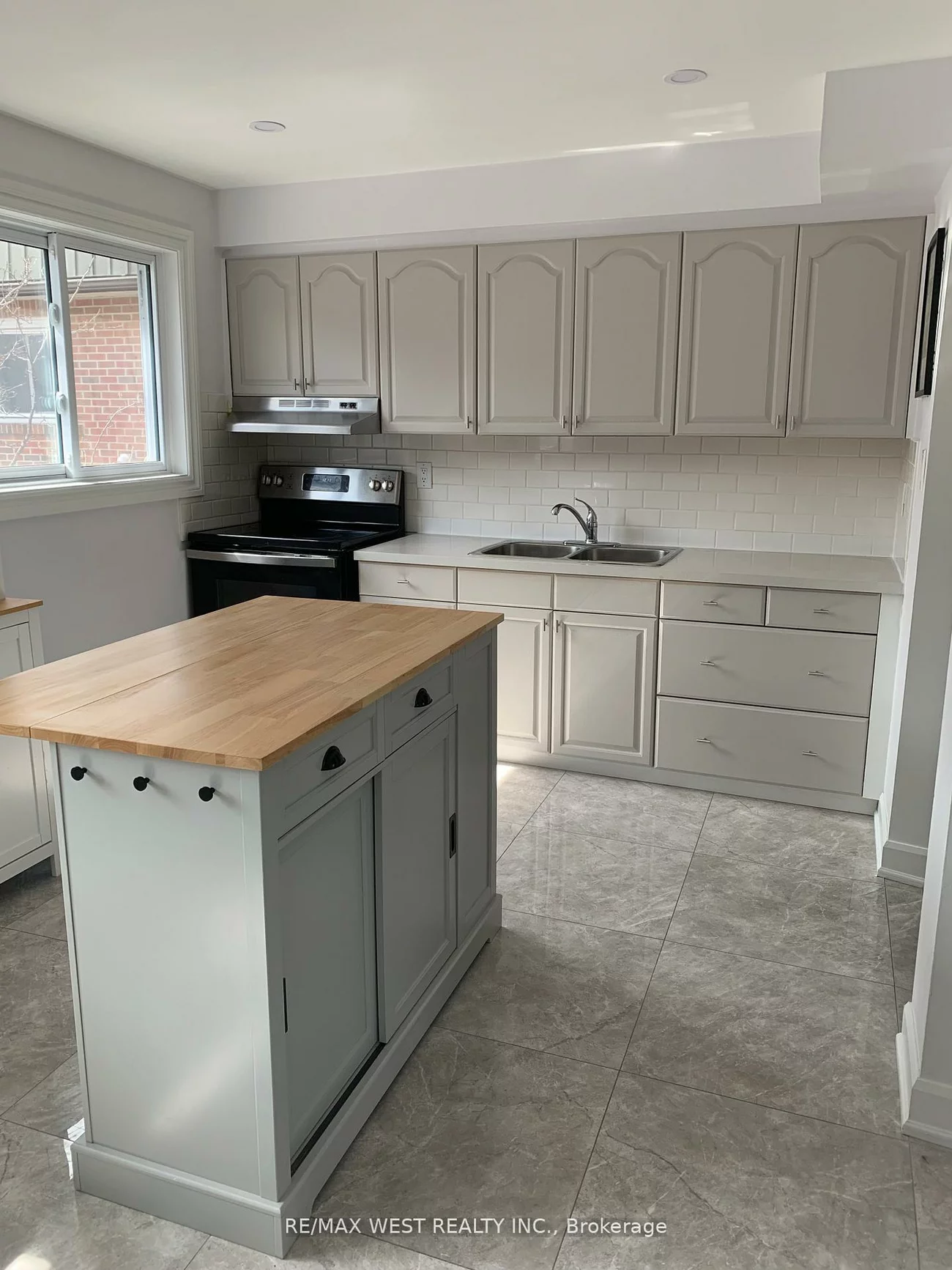 3100, Kingston, Cliffcrest, Toronto