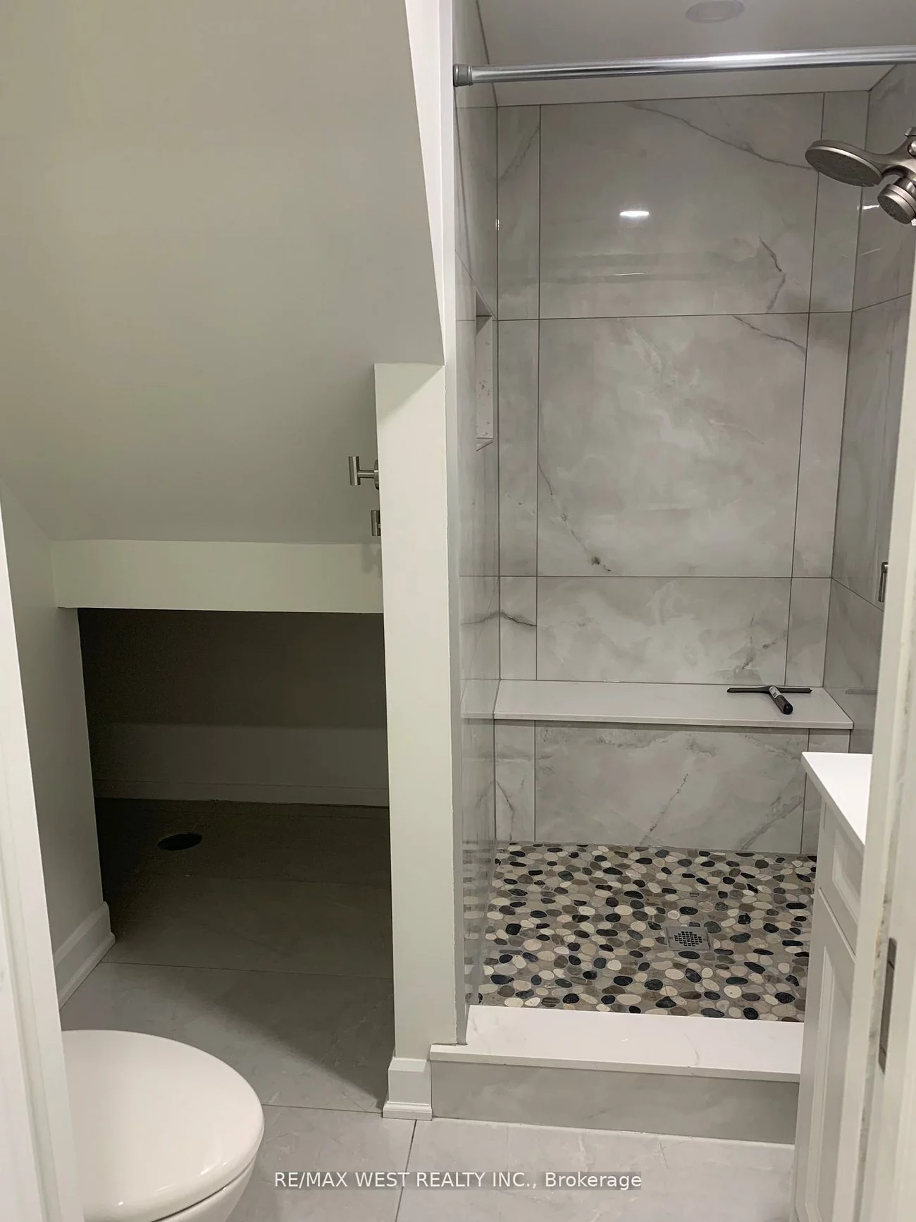 3100, Kingston, Cliffcrest, Toronto