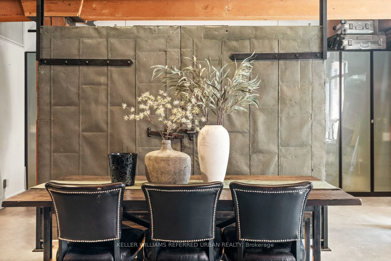 68, Broadview, South Riverdale, Toronto