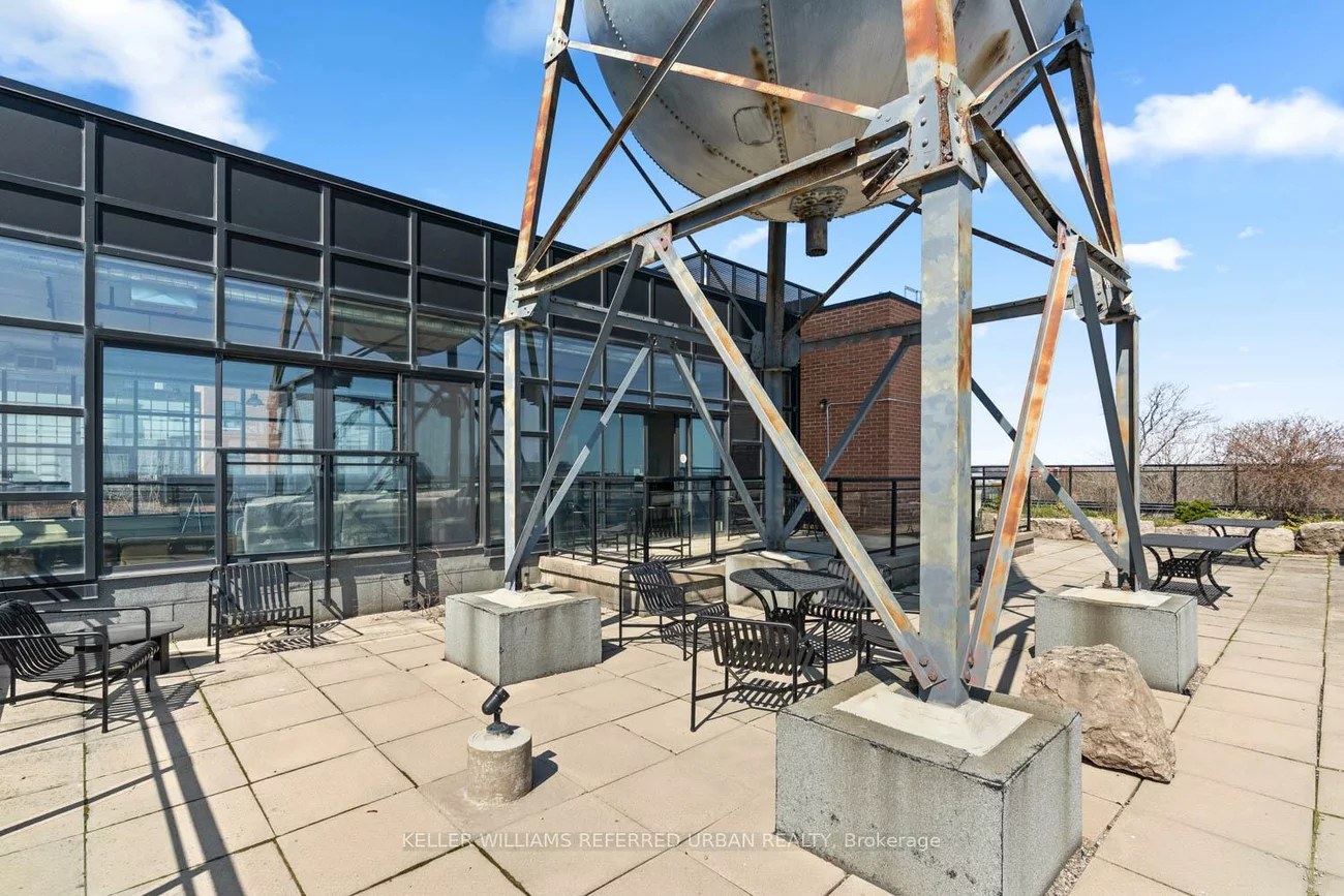 68, Broadview, South Riverdale, Toronto