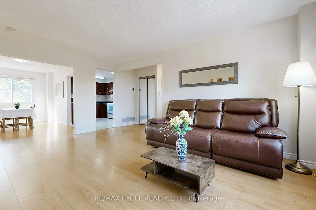 24, Fundy Bay, Steeles, Toronto