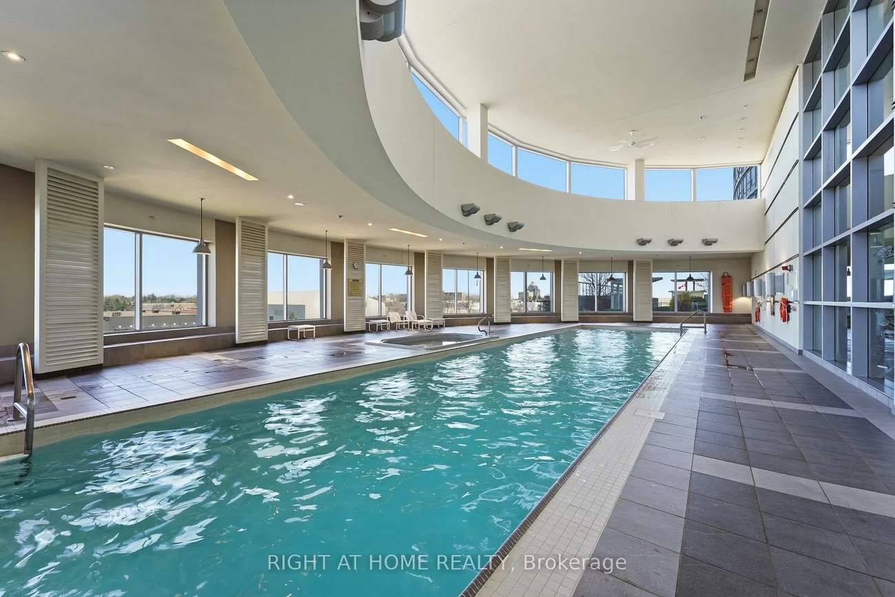 38, Lee Centre, Woburn, Toronto