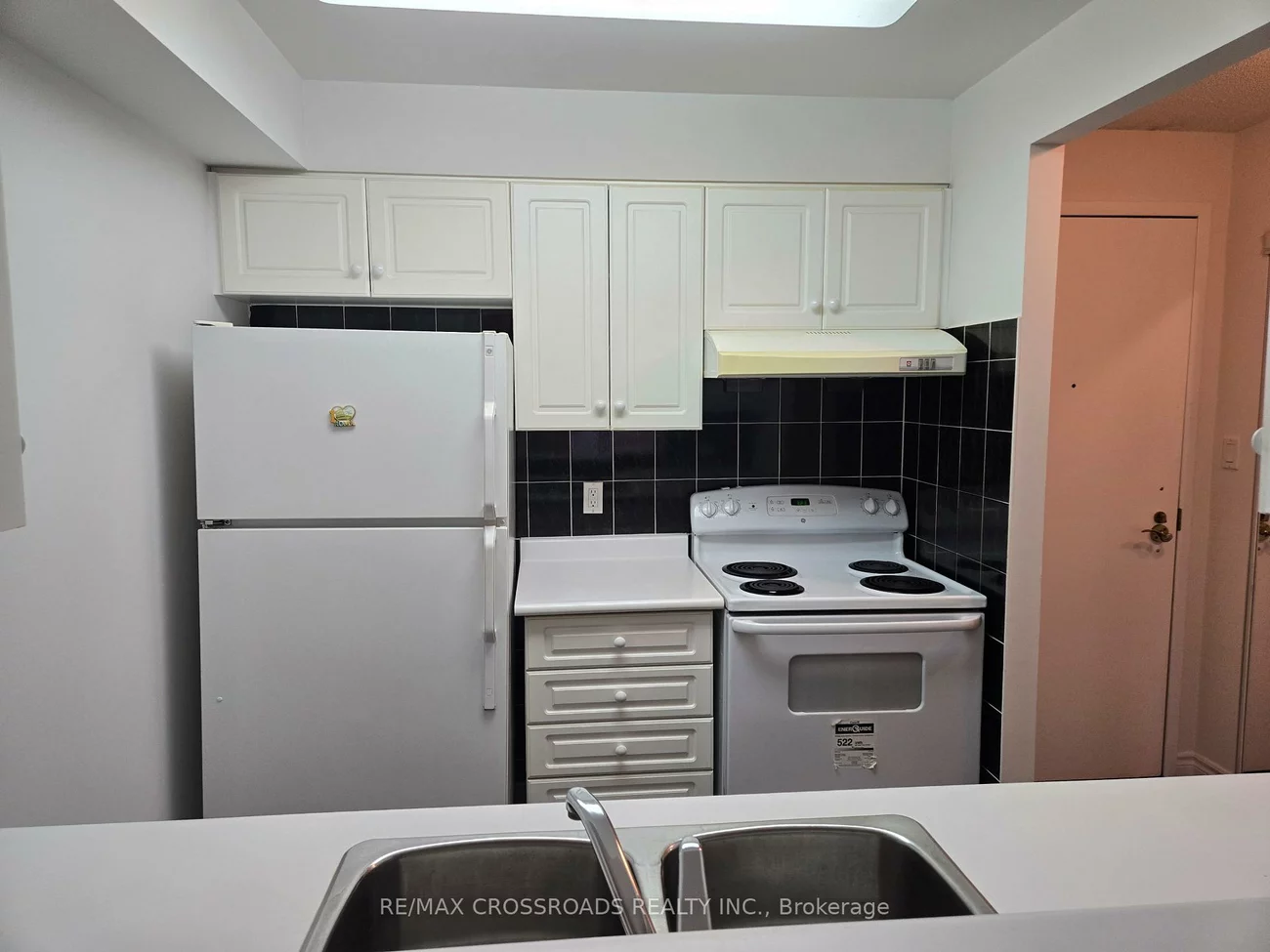 1883, Mcnicoll, Steeles, Toronto