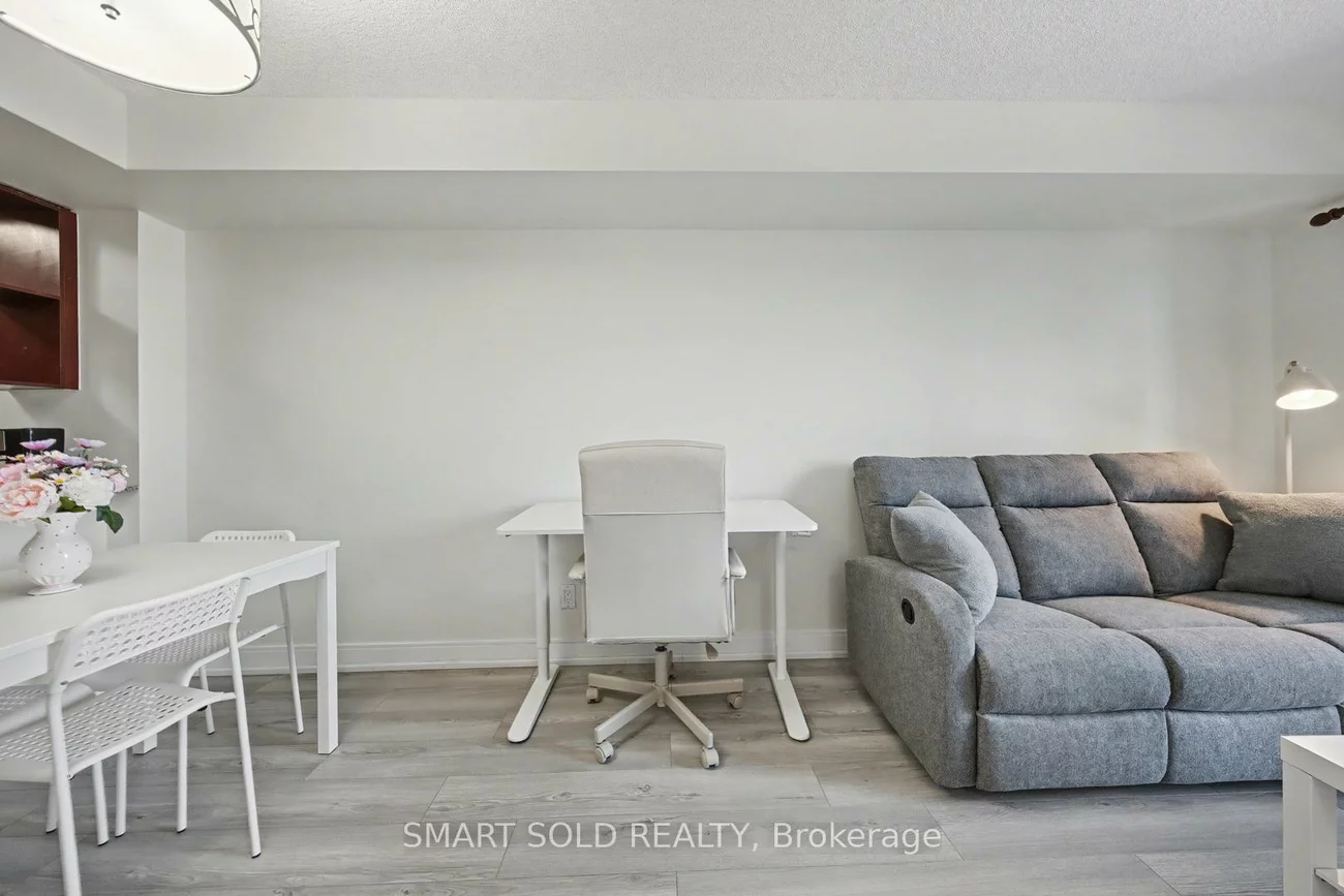 135, Village Green, Agincourt South-Malvern West, Toronto