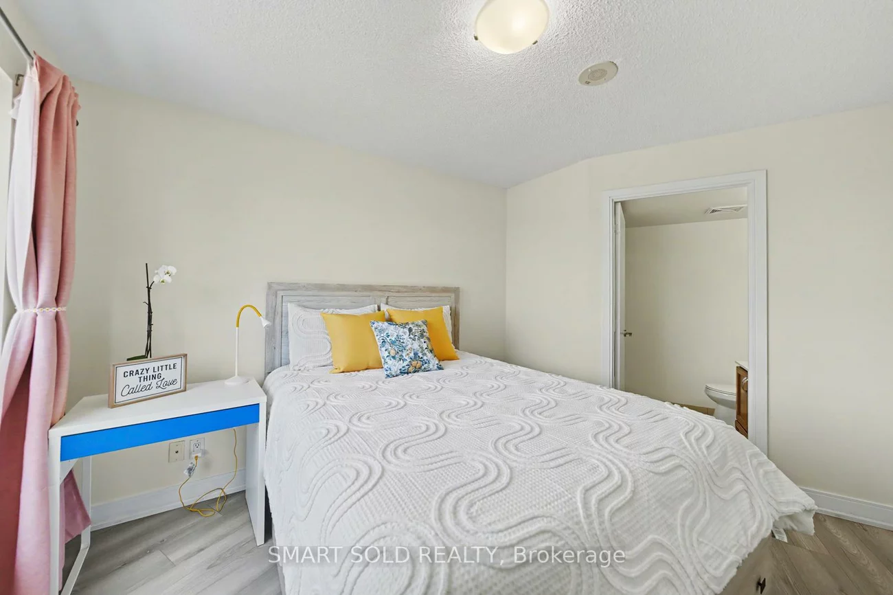 135, Village Green, Agincourt South-Malvern West, Toronto