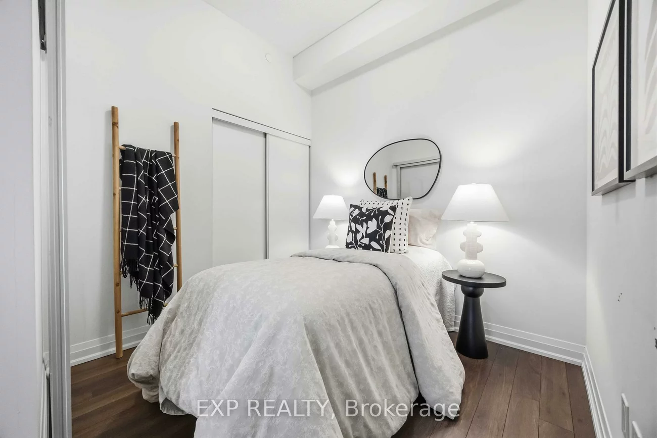 20, Meadowglen, Woburn, Toronto
