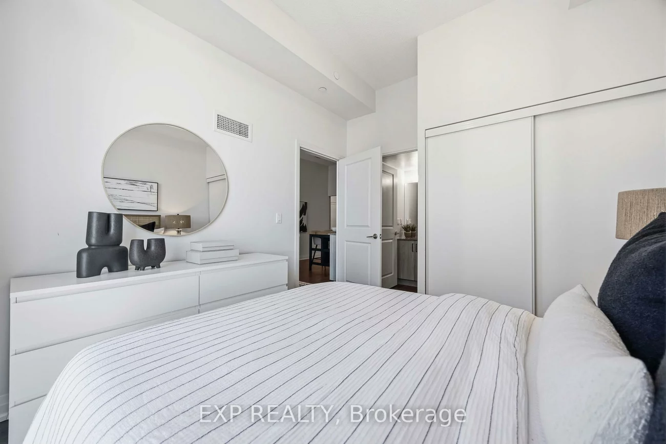 20, Meadowglen, Woburn, Toronto