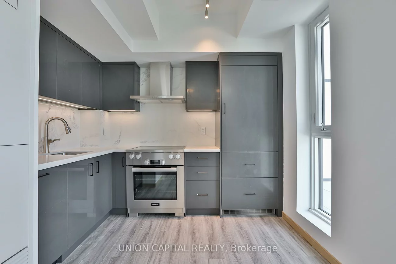 3429, Sheppard, Tam O'Shanter-Sullivan, Toronto