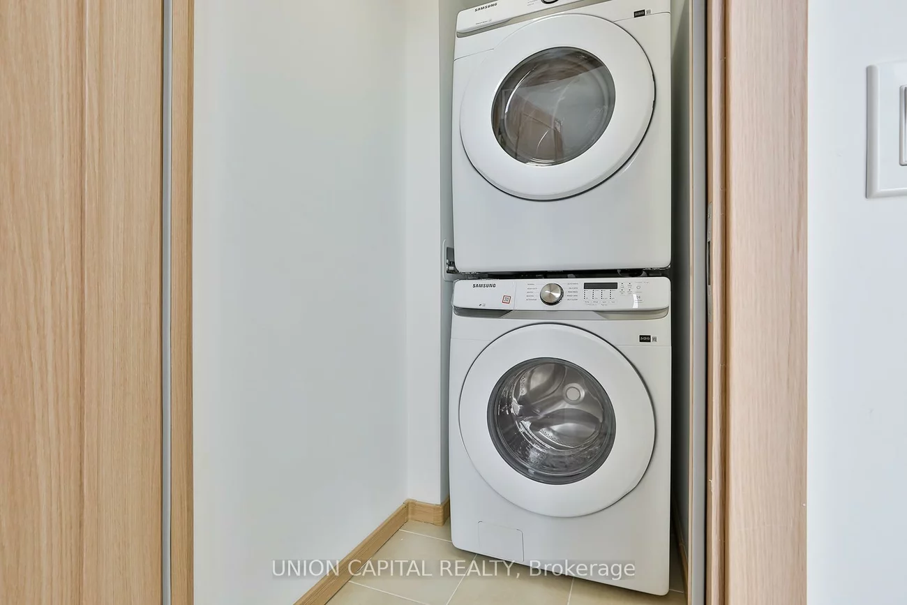3429, Sheppard, Tam O'Shanter-Sullivan, Toronto