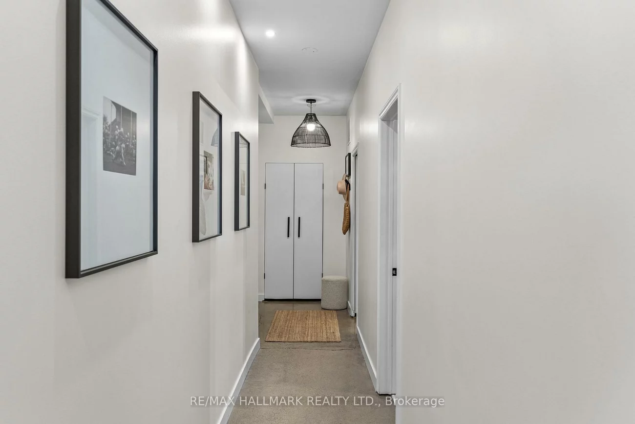 747, Queen, South Riverdale, Toronto