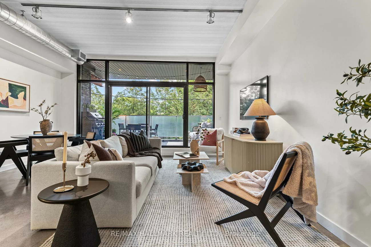 747, Queen, South Riverdale, Toronto