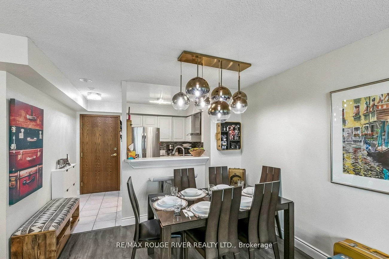 11, Lee Centre, Woburn, Toronto