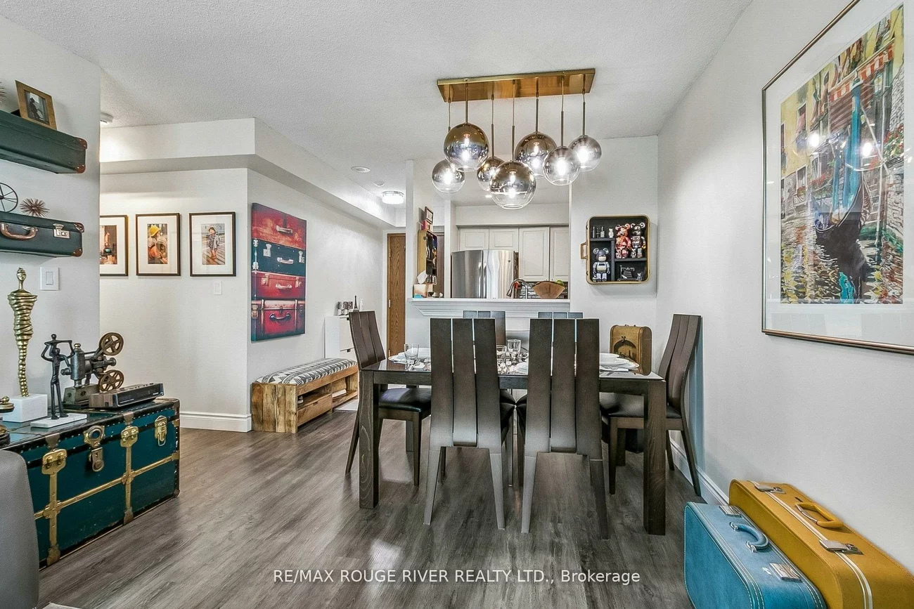 11, Lee Centre, Woburn, Toronto